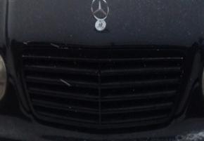 Продаю оригинал решетки авангард на мерседес лупарь W210 1996-99г