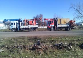 Услуги кранов манипуляторов.От 2-х до 10-тонн.Вылет стрелы до 20-метров. Телефон 0776 554 554